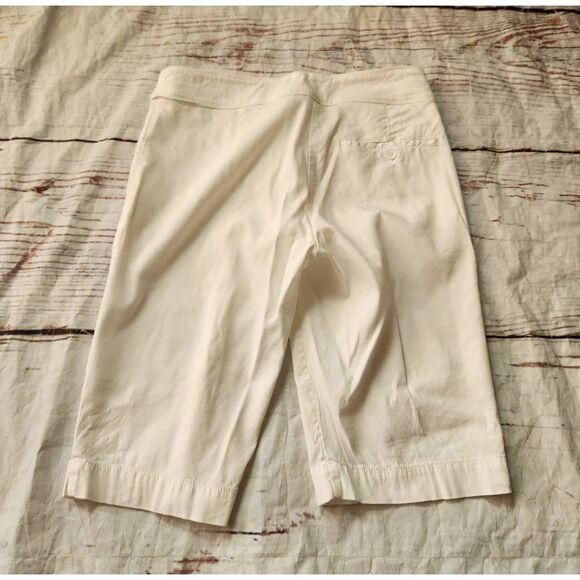 Eileen Fisher Linen Blend Bermuda Shorts Size 4 - Picture 2 of 5